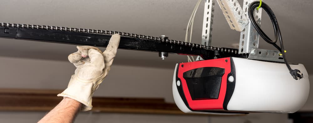 Chain drive garage door opener